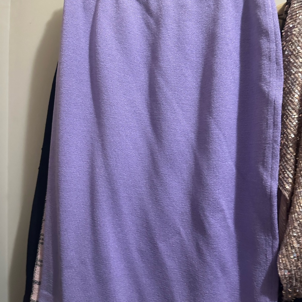 St. John Collection Lavender Pencil Skirt